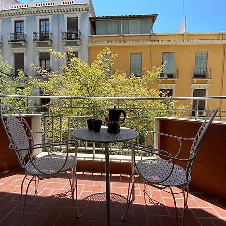 Piso En El Centro De Granada. Parking Opcional Apartment Bagian luar foto