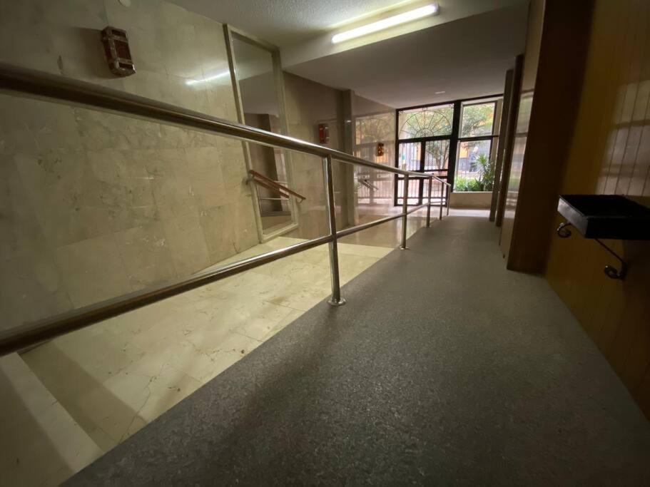 Piso En El Centro De Granada. Parking Opcional Apartment Bagian luar foto